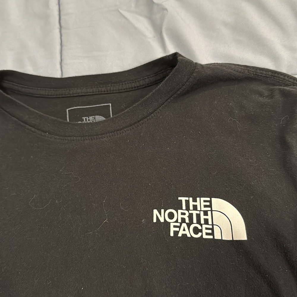 the north face long sleeve - Picture 2 of 5